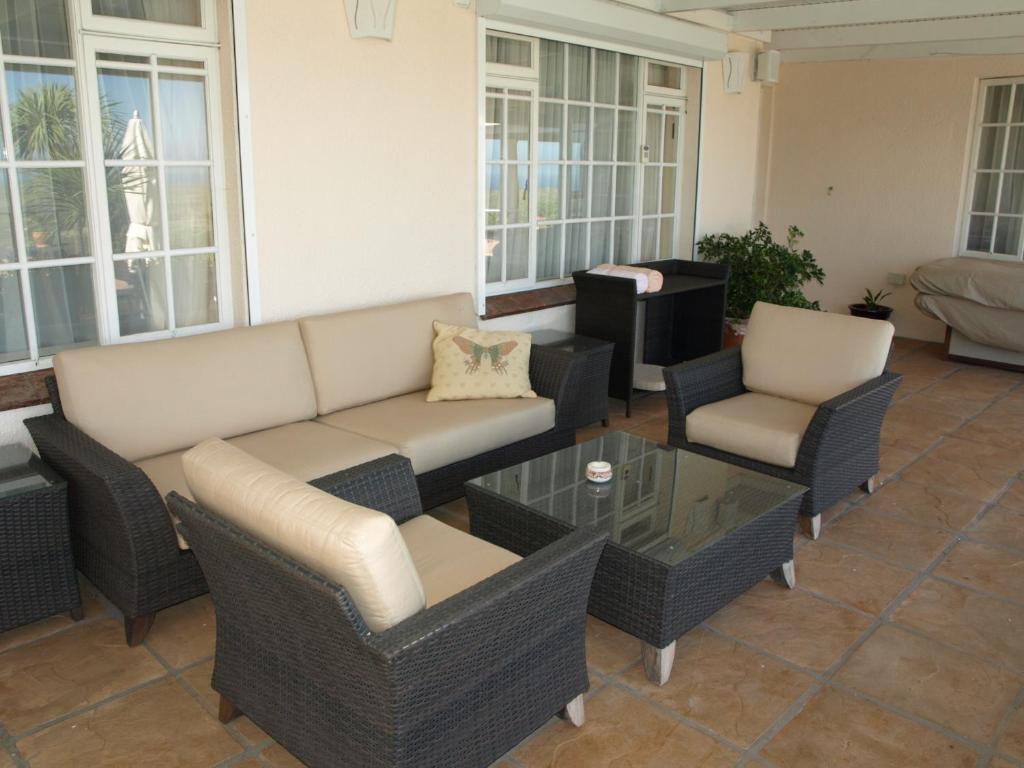 Bellavista Country Place Stanford Room photo